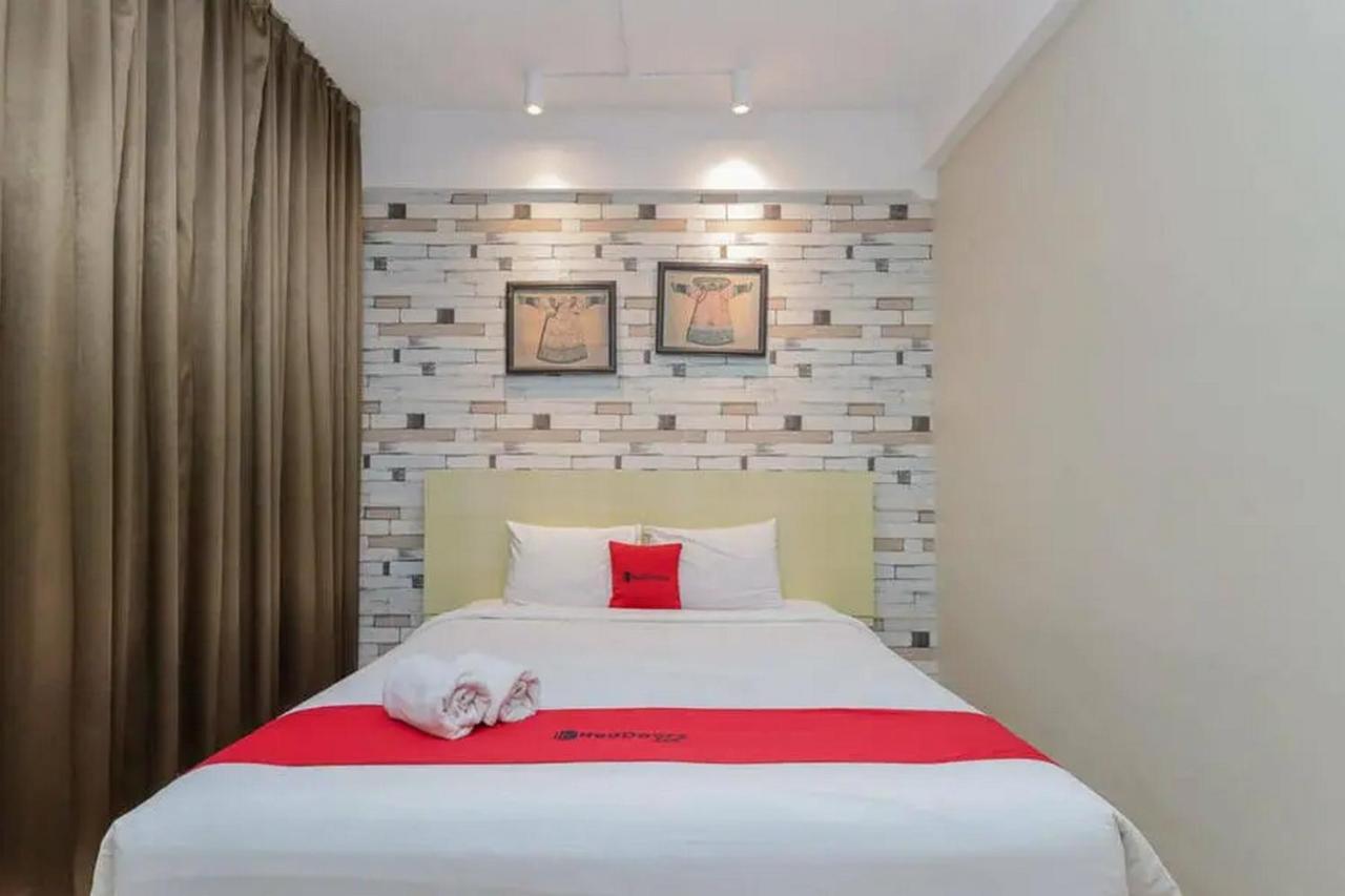 Reddoorz Plus At Riverside Malang Eksteriør bilde