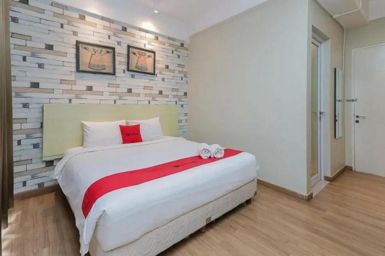 Reddoorz Plus At Riverside Malang Eksteriør bilde