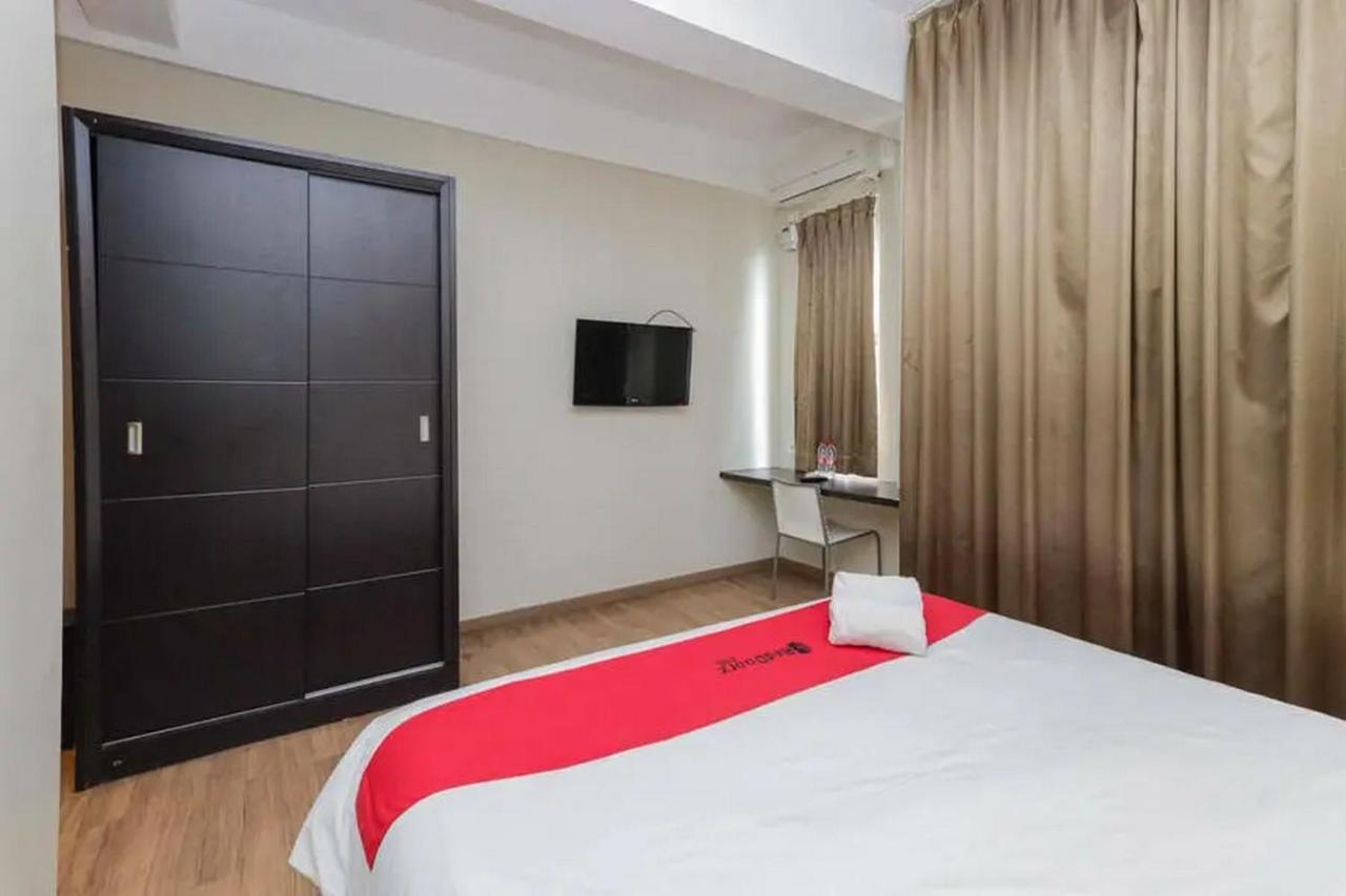 Reddoorz Plus At Riverside Malang Eksteriør bilde